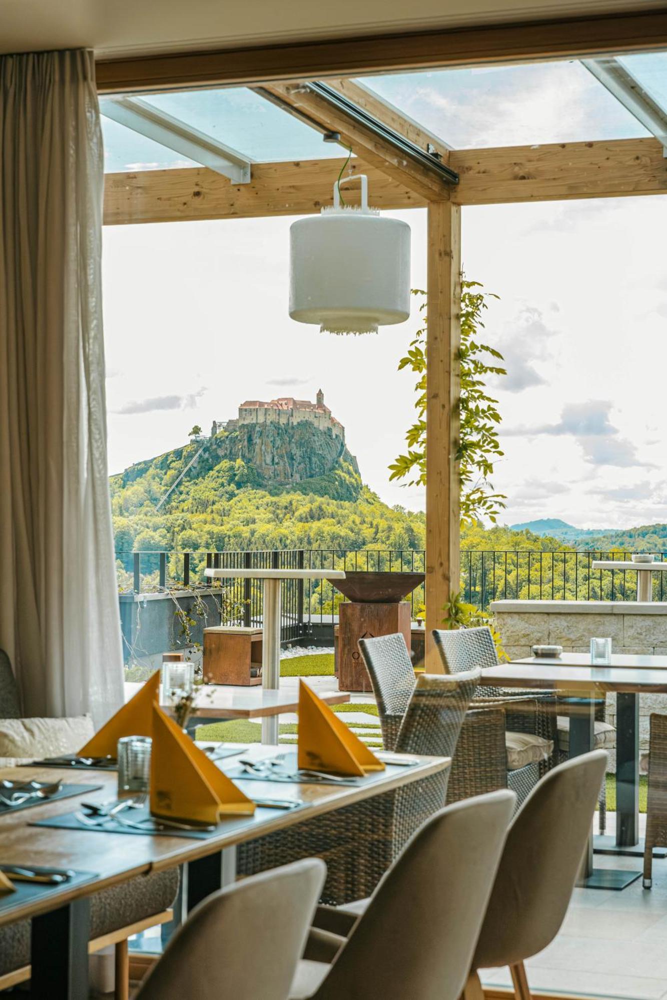 Genusshotel Riegersburg Exterior photo