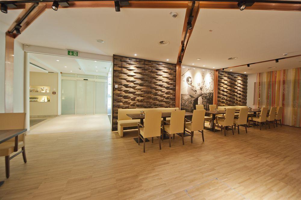 Genusshotel Riegersburg Exterior photo